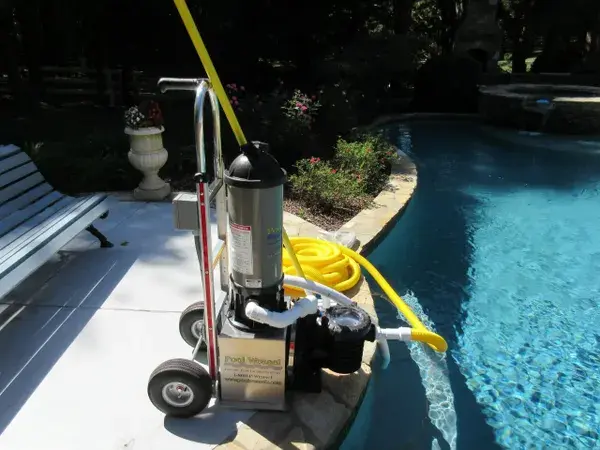 Pool Weasel System (*Shipping Extra will bill you actual shipping charges*)